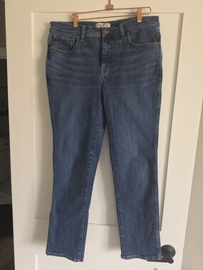 Madewell Women's Dark Blue Straight Leg Jeans